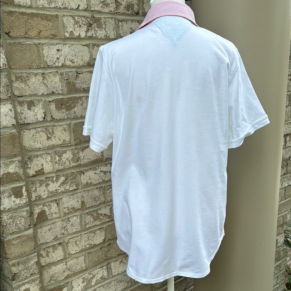 Like New Tommy Hilfiger Cotton Polo with Preppy Seersucker Fabric - Picture 6 of 12